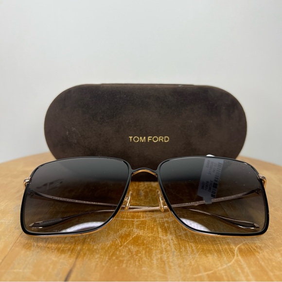 Tom Ford Accessories - NEW TOM FORD HEATHER FT0739 01D Sunglasses | Frame color: Gold,Black